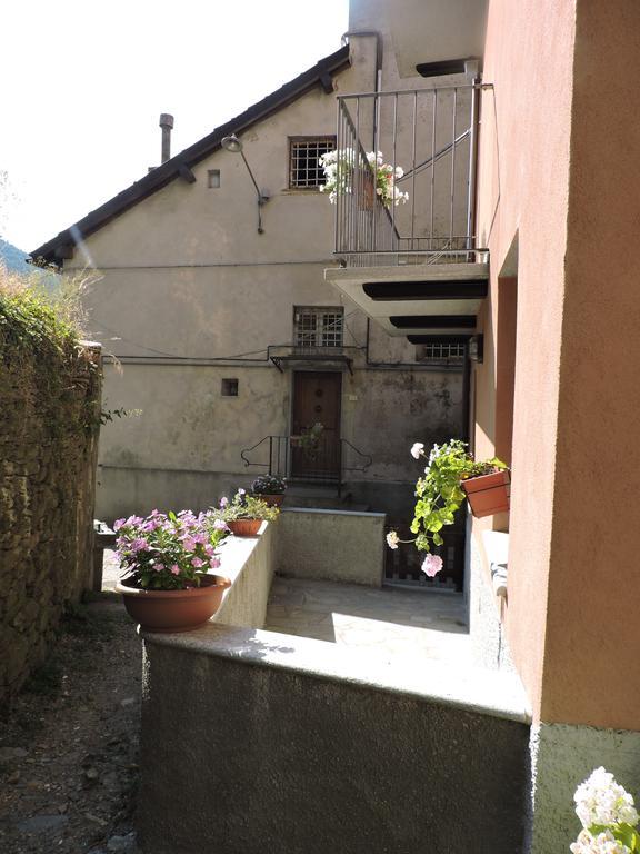 Affittacamere Dall'Acquarone Masone Exterior foto