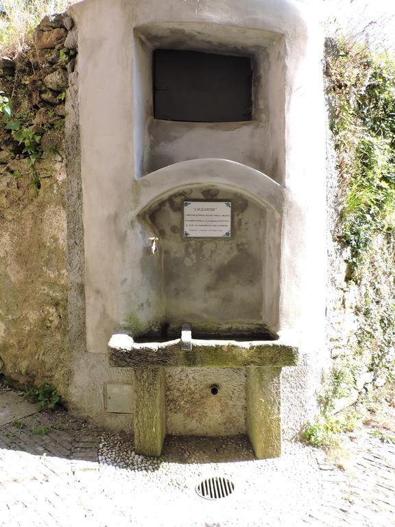 Affittacamere Dall'Acquarone Masone Exterior foto